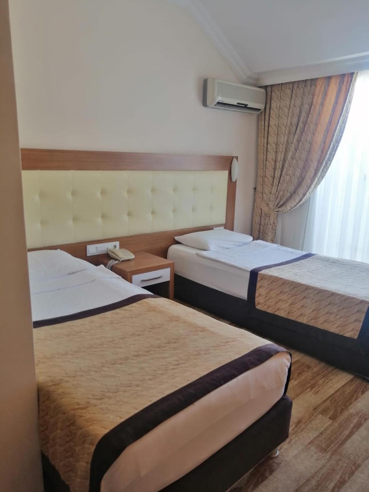 Hotel Mitos Аланя Екстериор снимка